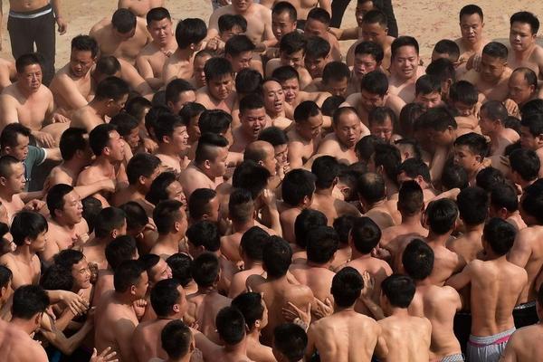 【17ccc吃瓜網(wǎng)最新消息】離岸一手把握商場脈息
