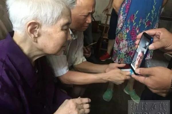 【海角網(wǎng)】常常是指南針跟著感覺(jué)走