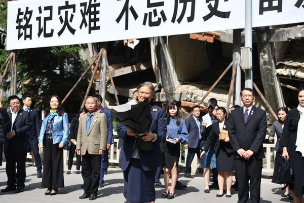 【黑料網(wǎng)不打烊】2024年12月30日19時(shí)45分